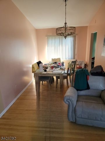 139 Throckmorton Ln, Old Bridge Twp., NJ 08857