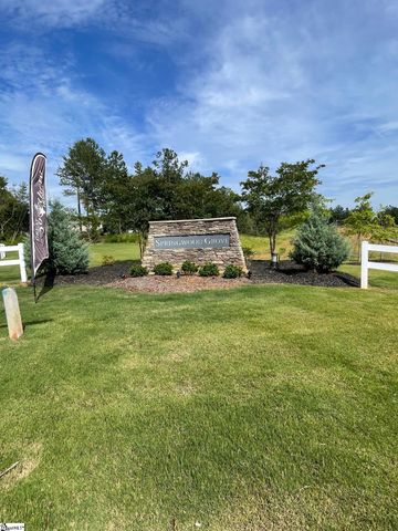 14 Gateway Drive, Central, SC 29630