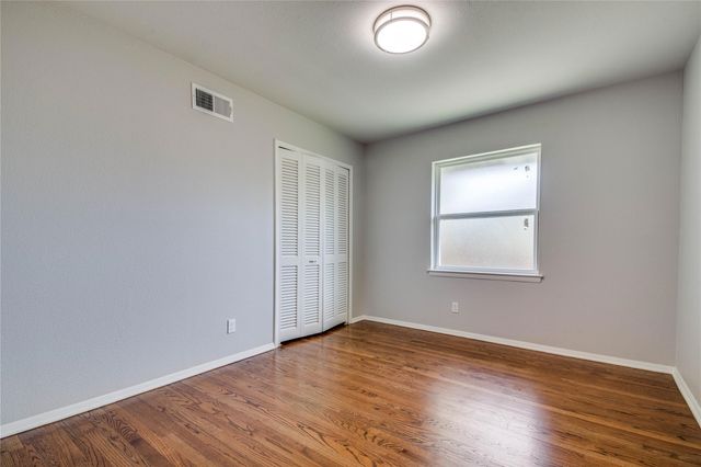 9036 Clearwater, Dallas, TX 75243