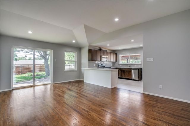 9036 Clearwater, Dallas, TX 75243