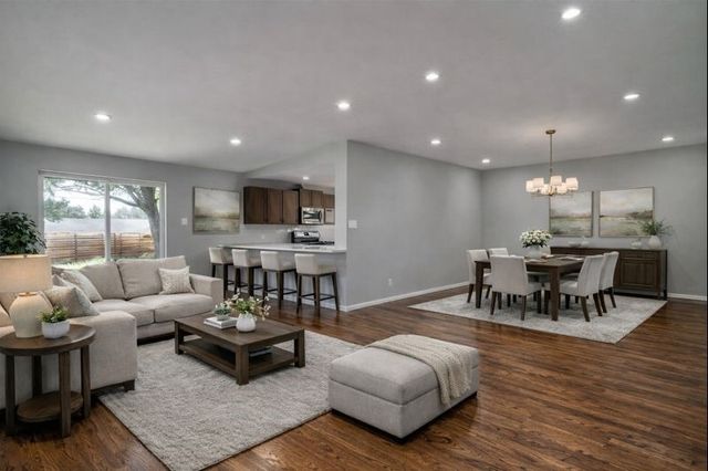 9036 Clearwater, Dallas, TX 75243