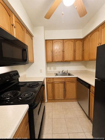 31577 Fraser Drive 2, Fraser, MI 48026