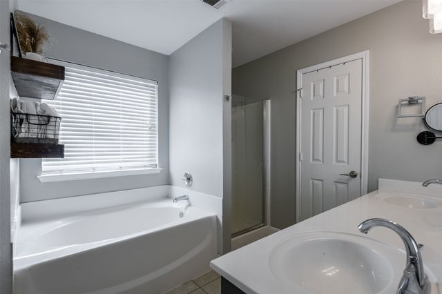 326 Sagebrush Lane, Waxahachie, TX 75165