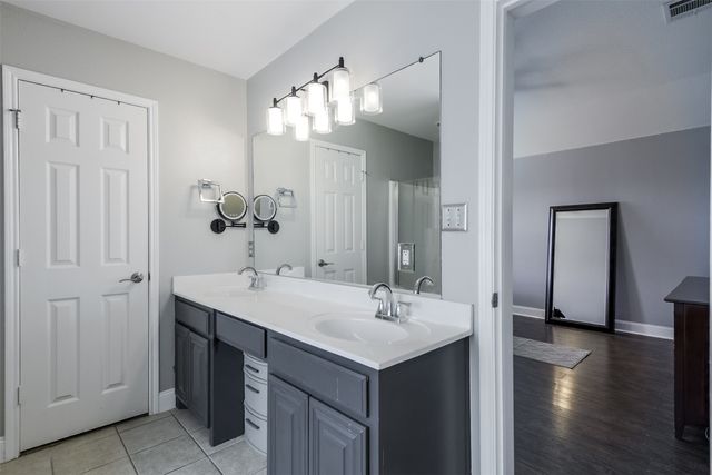 326 Sagebrush Lane, Waxahachie, TX 75165