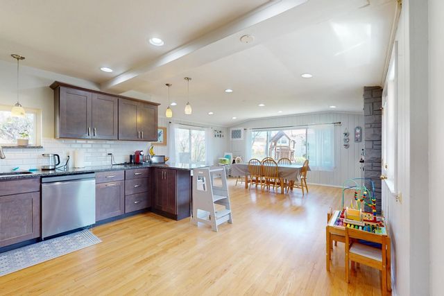 9131 Kilbourn Avenue, Skokie, IL 60076
