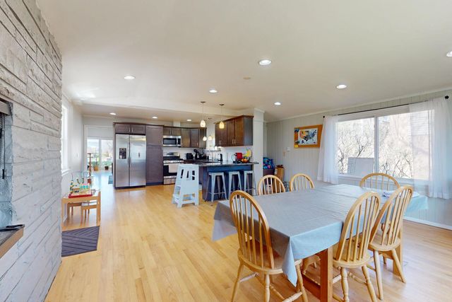 9131 Kilbourn Avenue, Skokie, IL 60076