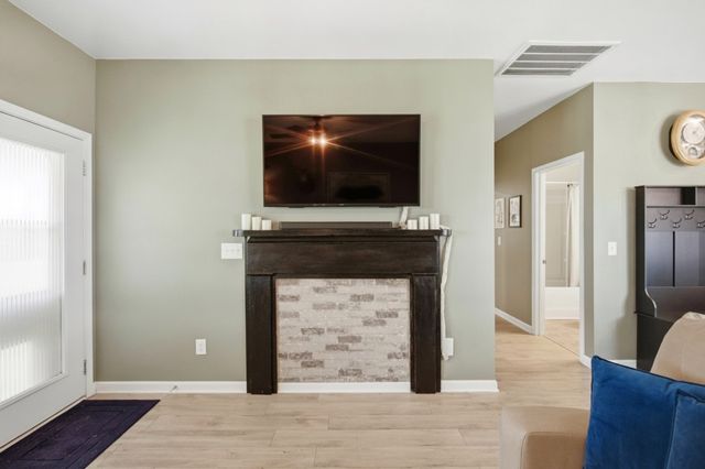 2108 Franks Ct, Columbia, TN 38401