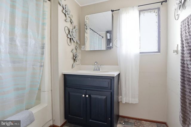 82 MALIBU BLVD, Carlisle, PA 17015
