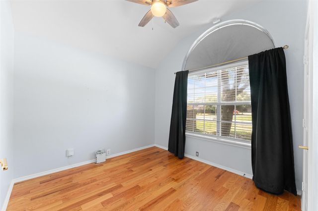 6903 Hawaii Lane, Arlington, TX 76016