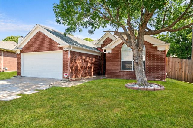 6903 Hawaii Lane, Arlington, TX 76016