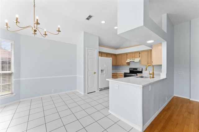 6903 Hawaii Lane, Arlington, TX 76016