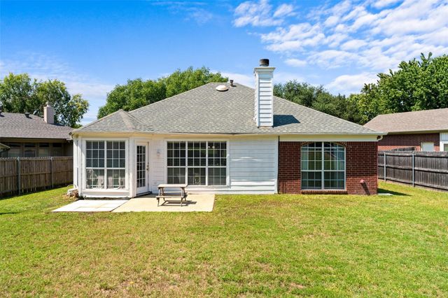 6903 Hawaii Lane, Arlington, TX 76016