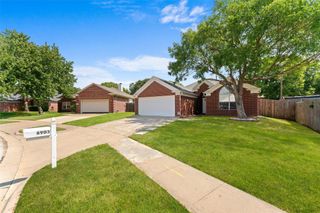 6903 Hawaii Lane, Arlington, TX 76016