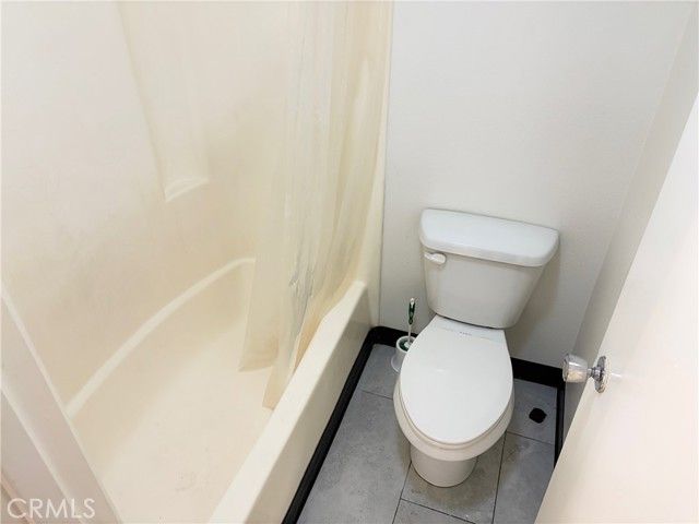 5585 E Pacific Coast HWY 125, Long Beach, CA 90804