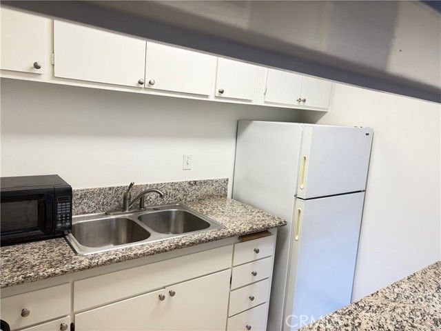 5585 E Pacific Coast HWY 125, Long Beach, CA 90804