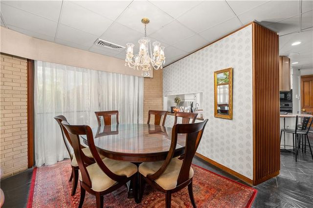 3011 GEORGES Lane, Alexandria, LA 71301