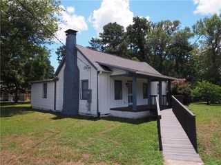 2084 North Road, Snellville, GA 30078