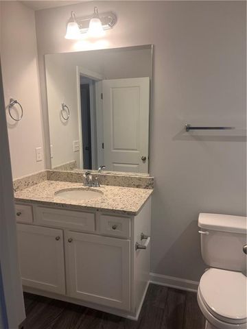398 Lanier Circle, Woodstock, GA 30189
