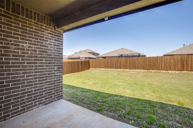 2531 Quiet Oak Lane, Crandall, TX 75114