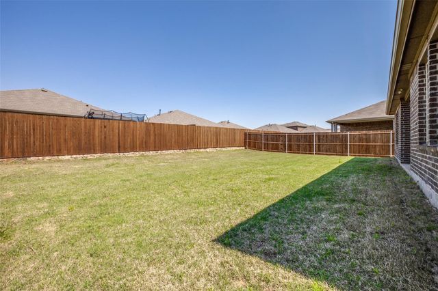 2531 Quiet Oak Lane, Crandall, TX 75114