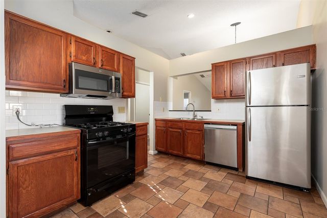 824 HILLARY COURT, Longwood, FL 32750