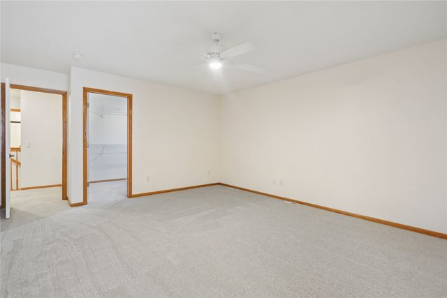6008 NW 50th Street, Johnston, IA 50131