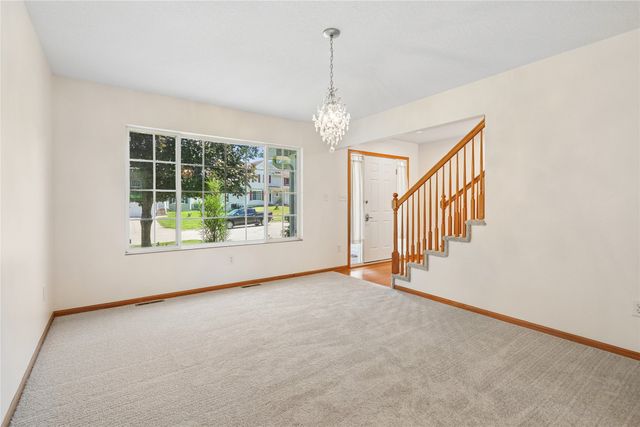 6008 NW 50th Street, Johnston, IA 50131