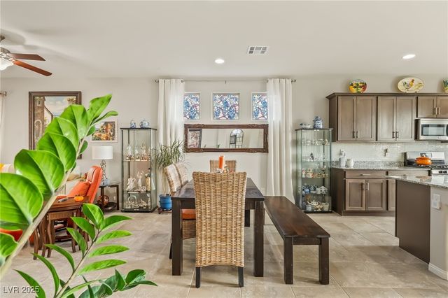 2061 Alki Beach Avenue, Laughlin, NV 89029