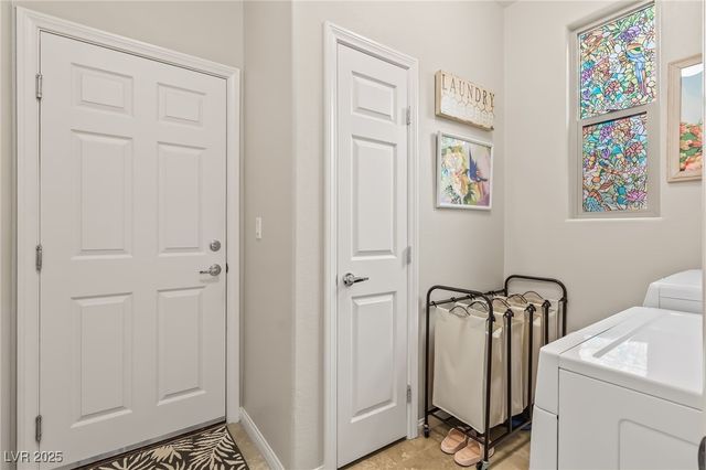 2061 Alki Beach Avenue, Laughlin, NV 89029