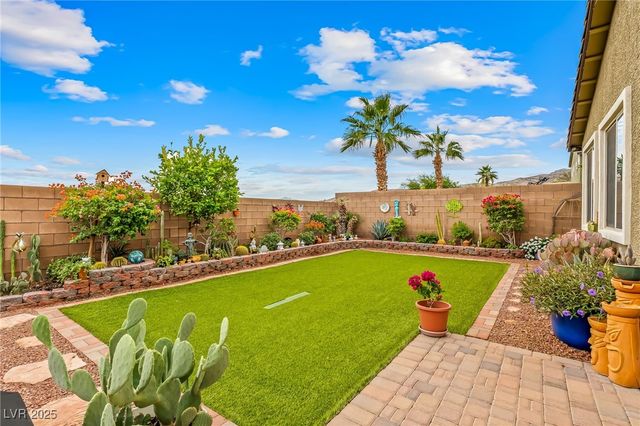 2061 Alki Beach Avenue, Laughlin, NV 89029