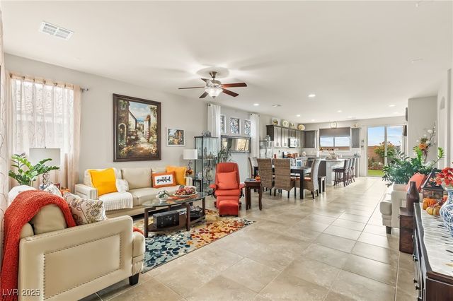 2061 Alki Beach Avenue, Laughlin, NV 89029