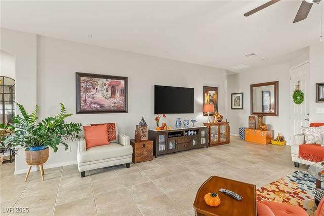 2061 Alki Beach Avenue, Laughlin, NV 89029