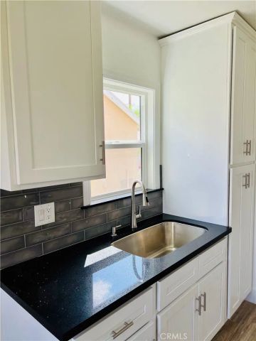 425 Grand Ave, Colton, CA 92324