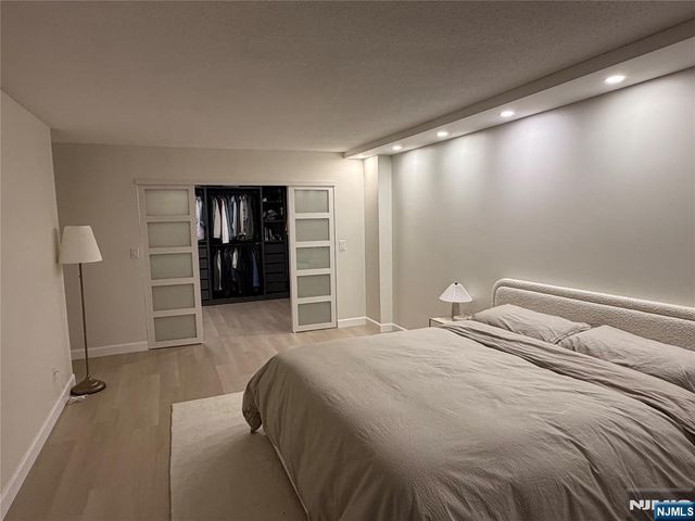 200 Winston 1205, Cliffside Park, NJ 07010