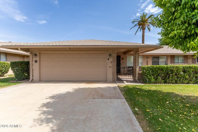 10428 W ROUNDELAY Circle, Sun City, AZ 85351