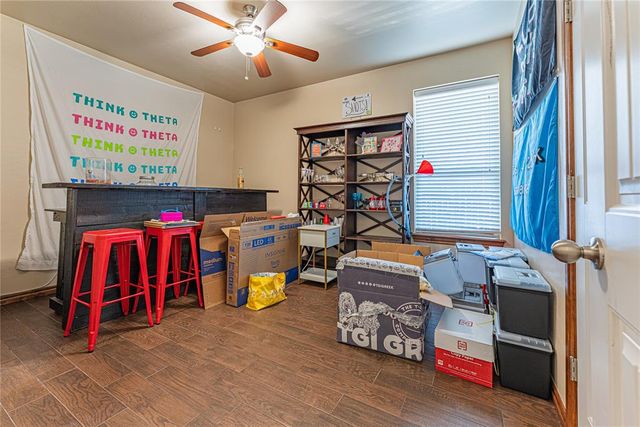 215 E Boyd Street, Norman, OK 73069