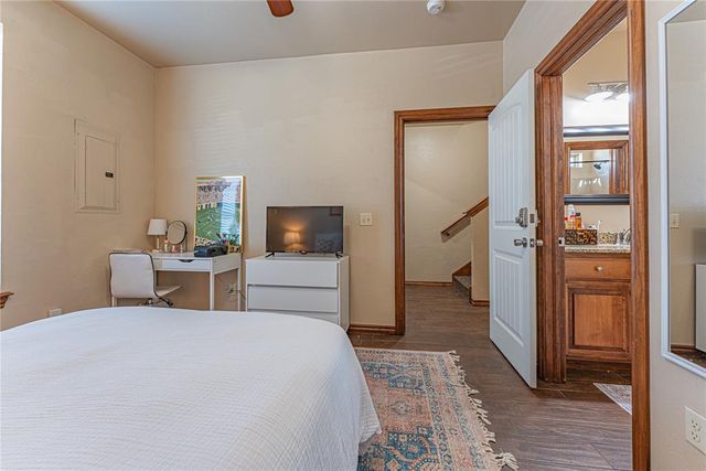 215 E Boyd Street, Norman, OK 73069