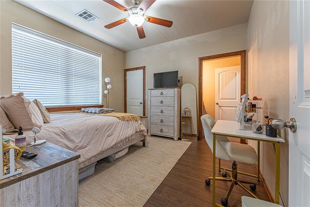 215 E Boyd Street, Norman, OK 73069