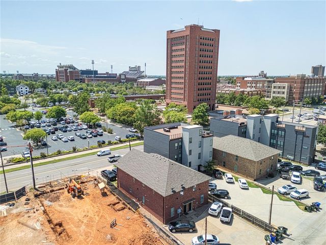 215 E Boyd Street, Norman, OK 73069