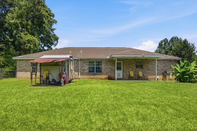 32 Corinth Rd., Petal, MS 39465