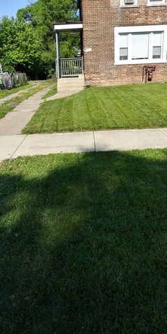 9918 S Hoxie Avenue, Chicago, IL 60617