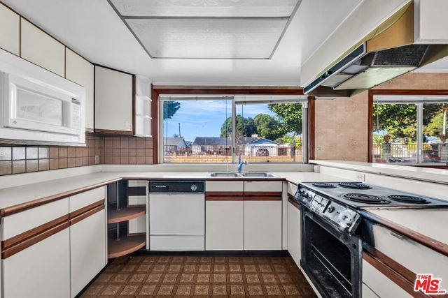 1514 S California Avenue, West Covina, CA 91790