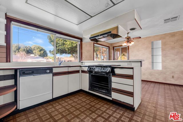 1514 S California Avenue, West Covina, CA 91790