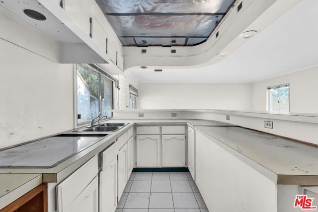 1514 S California Avenue, West Covina, CA 91790