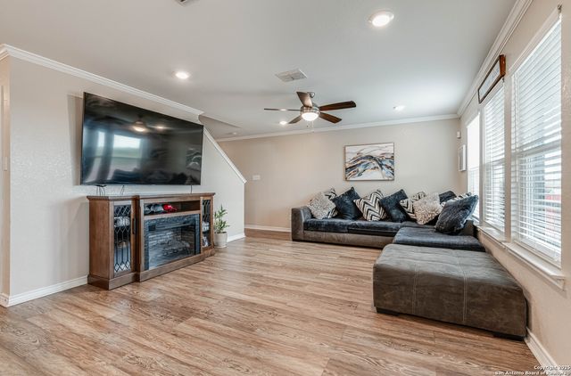 6136 sunflower, San Antonio, TX 78244