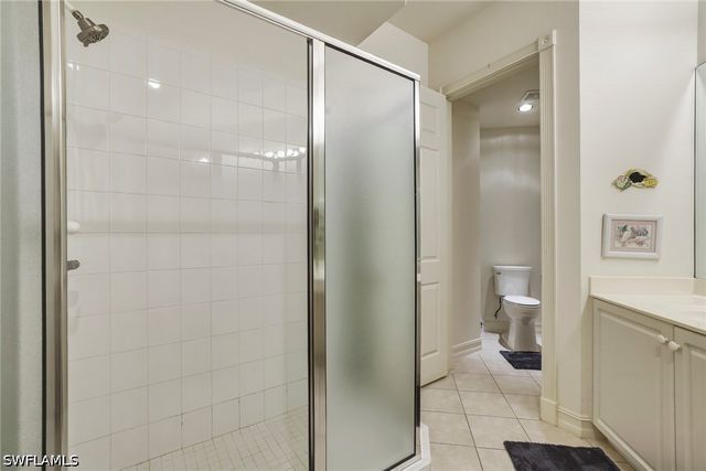 1875 Les Chateaux BLVD 303, Naples, FL 34109