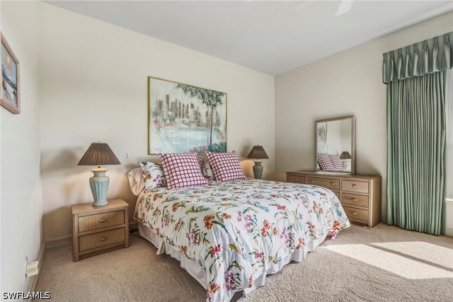 1875 Les Chateaux BLVD 303, Naples, FL 34109