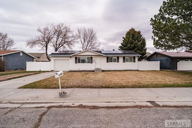 3715 E Michelle Street, Idaho Falls, ID 83401