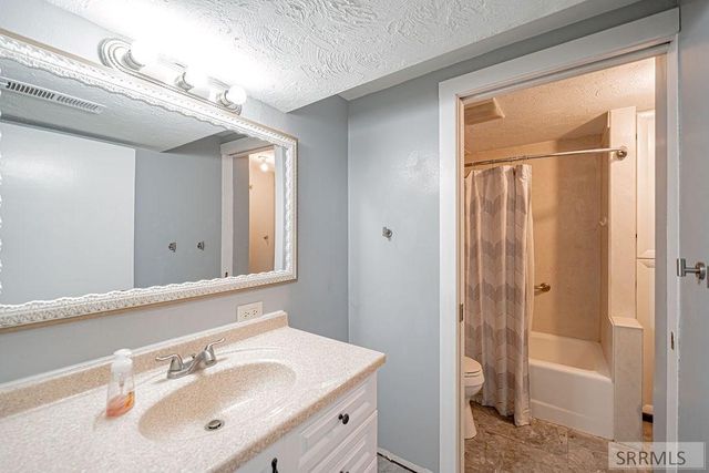 3715 E Michelle Street, Idaho Falls, ID 83401