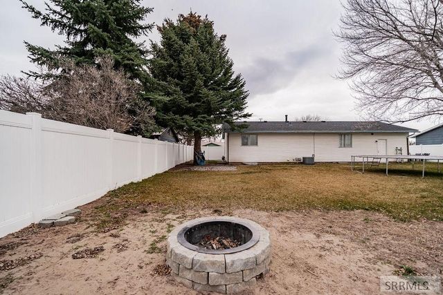 3715 E Michelle Street, Idaho Falls, ID 83401